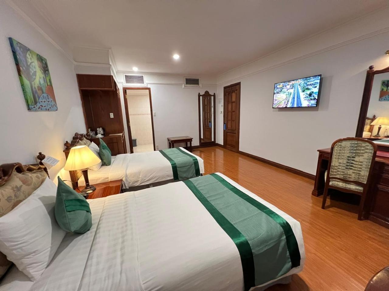 Riverside Hotel Saigon Cidade de Ho Chi Minh Exterior foto